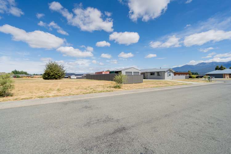 18 Orbell Crescent Te Anau_24