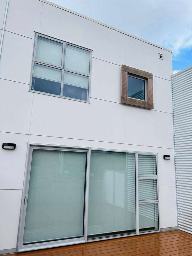 49 Saddleback Grove Karori_1