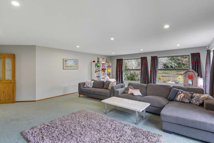 2 Southleigh Raumati South_2