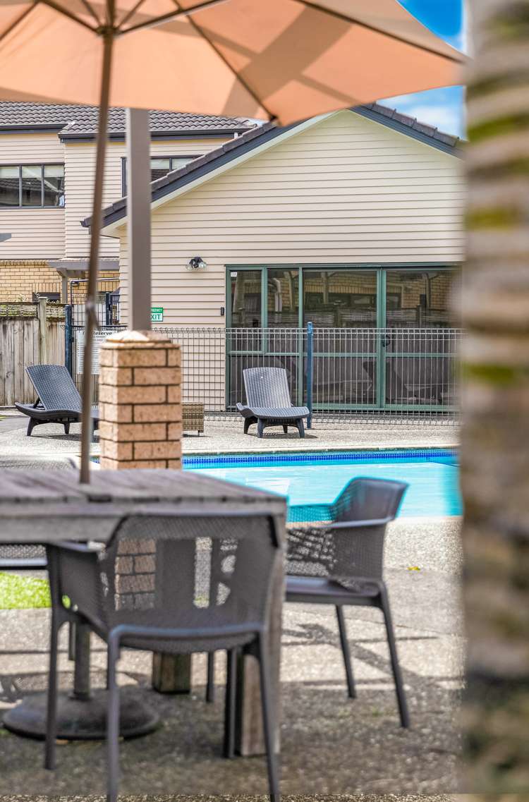 25 Skip Lane East Tamaki_12