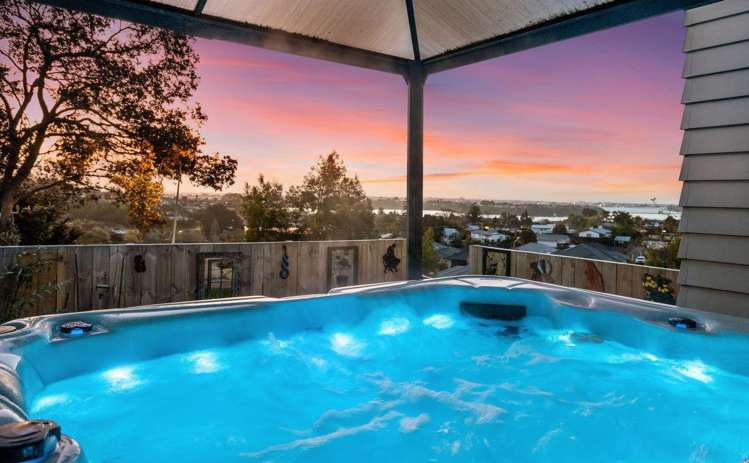 8 Utopia Park Heights Welcome Bay_9