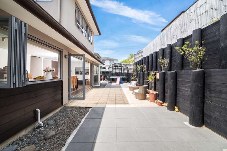 7 Oak View Terrace Schnapper Rock_16