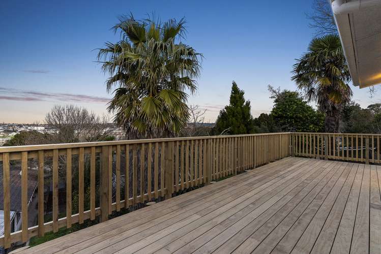 10 Dundas Place Henderson_19