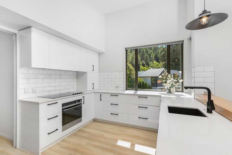 1 Saint Peters Place Queenstown_6