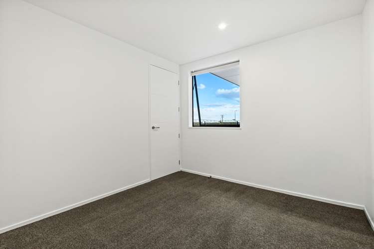 267 Creyke Road Darfield_21