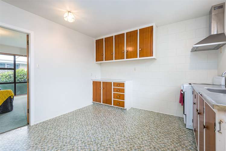 2/2 Greenpark Street Hoon Hay_6