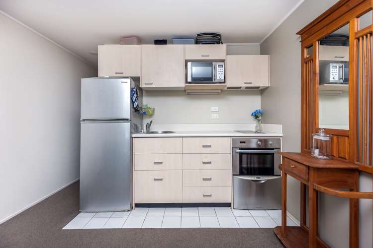 1328/72 Nelson Street Auckland Central_8