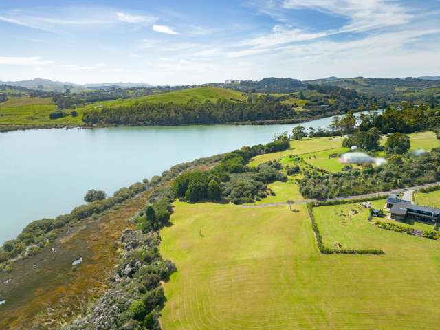 22/2958 State Highway 10 Paewhenua Island_3