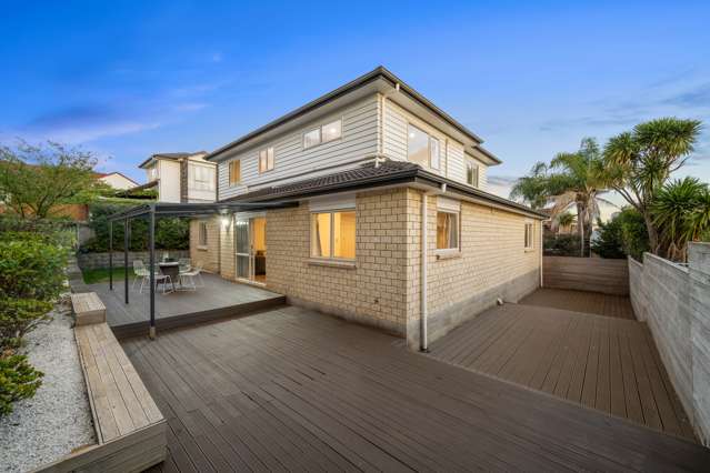 23d Lexington Drive Botany Downs_1