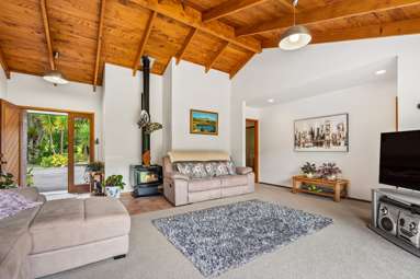 211 Whau Valley Road_4