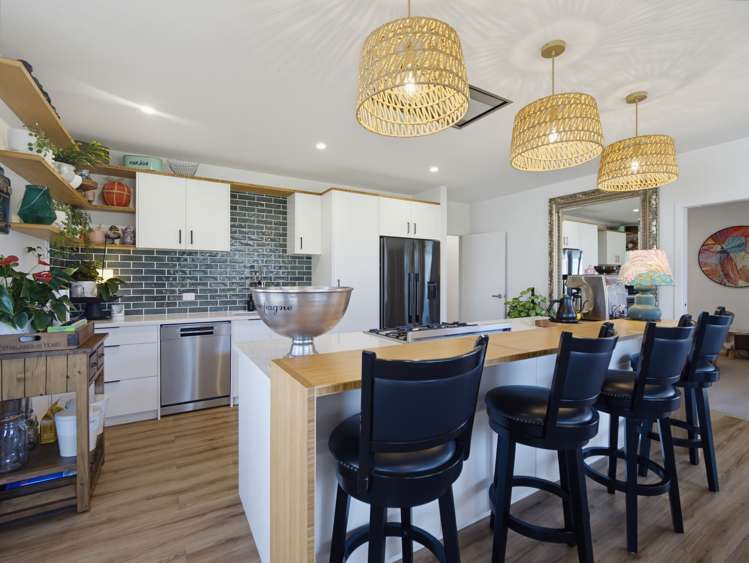 5 Wikaira Road_3