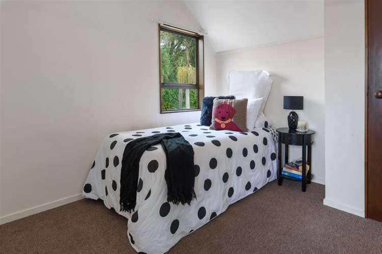 1/685a East Coast Road Browns Bay_10