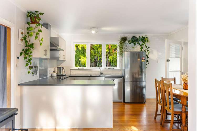 200 Woodlands Park Road Titirangi_9
