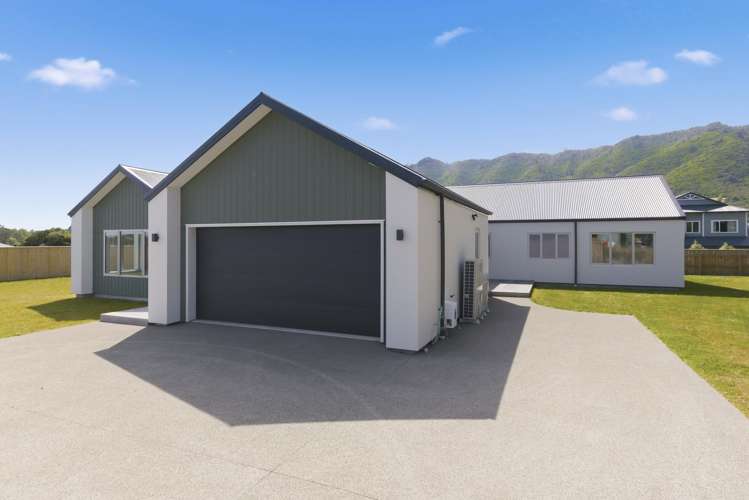 7 Pihoihoi Close Waikanae_26