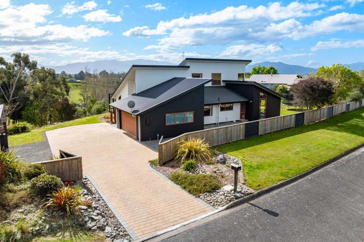66 Fairbourne Drive Fairhall_27