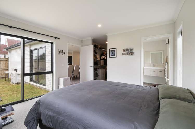 61 Wilson Street Bulls_8