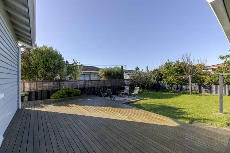 83 Tukapa Street Westown_25