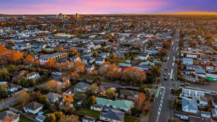 38 Eveleyn Couzins Avenue Richmond_19