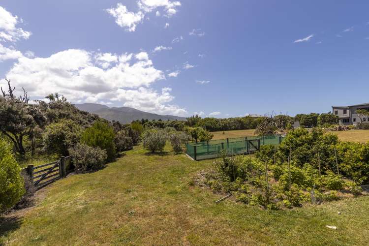 22 Edgewater Place Rarangi_41