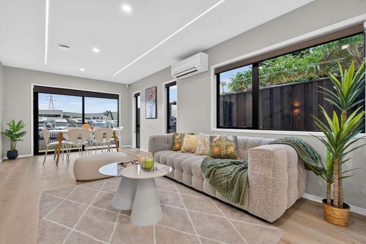 3/10 Graham Road_5