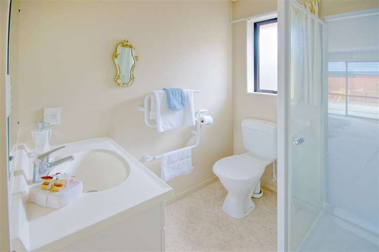 52b Pannell Avenue Wainoni_10