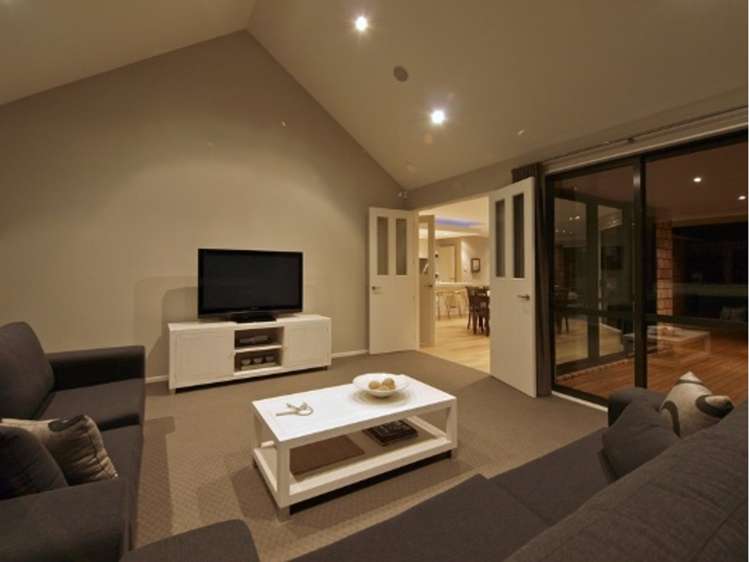 172 Colombo Road Waiuku_12