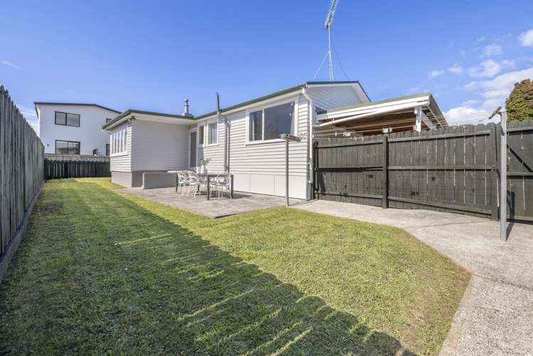119 Moore Street Howick_13