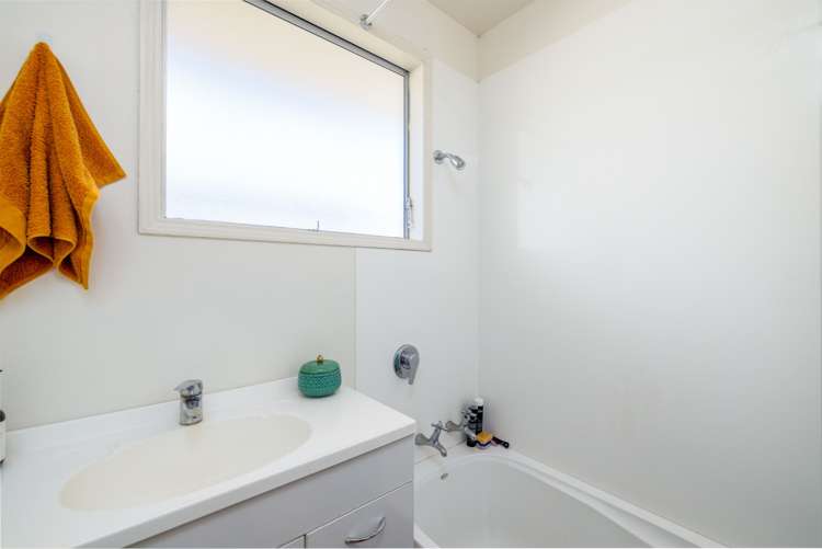 2/136 Pine Avenue South New Brighton_9