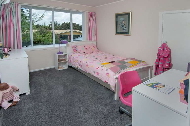 8 May Avenue Te Atatu South_9