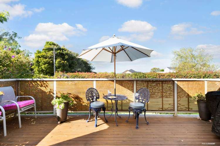 42 Colombo Road Waiuku_1