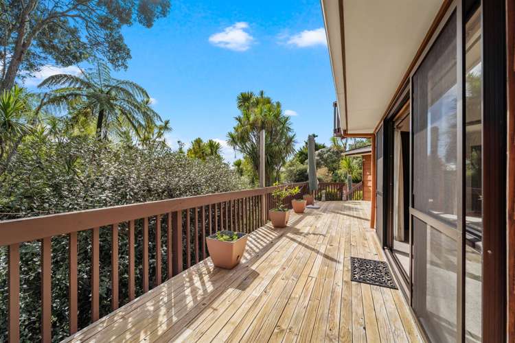 47 Saddleback Rise Murrays Bay_11