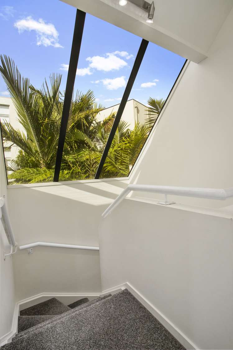 2/6 Sarsfield Street Herne Bay_23
