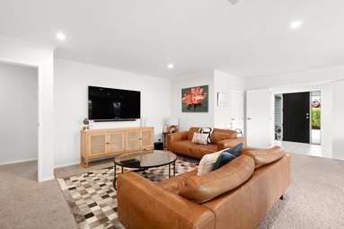 45 Plescher Crescent_4
