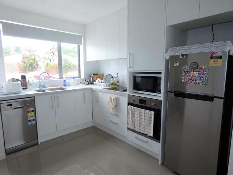 15/2 Stone Street Miramar_1