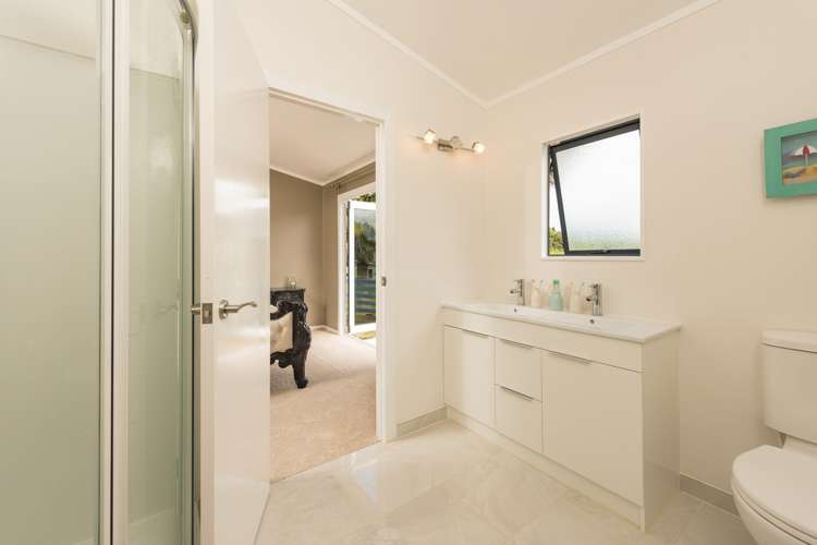 383 Kaitemako Road Welcome Bay_11