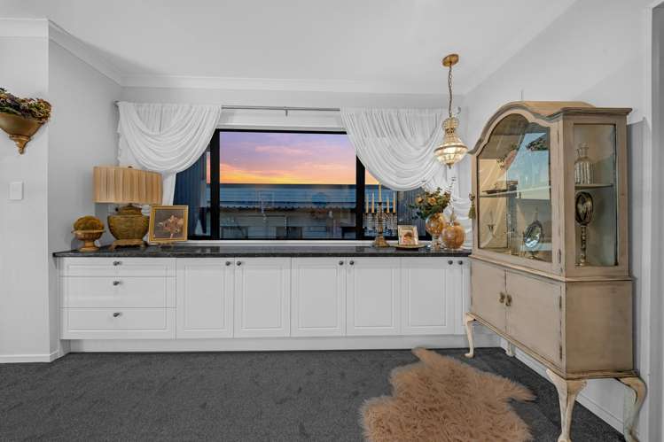 16 Lime Hill Rise Flat Bush_20