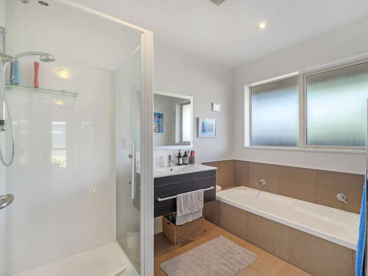 7 Swindon Lane Amberley_18