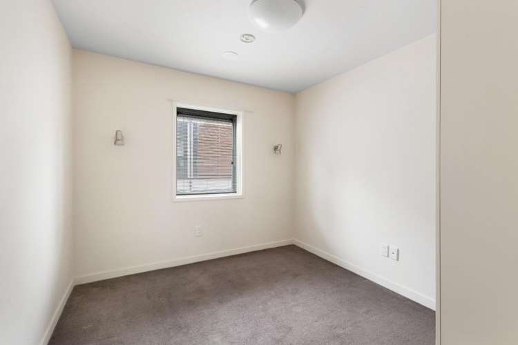12/14 Cashel Street 1419_9