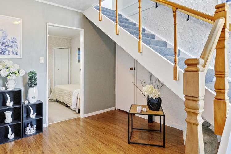 2/25 Golders Place_2