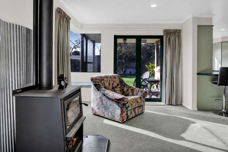 190 Glover Road Hawera_13