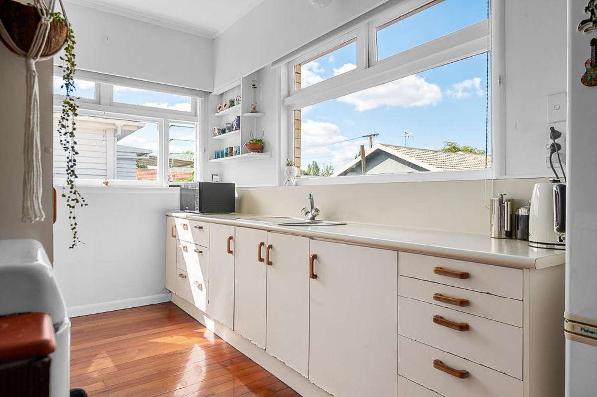 64 Galloway Street_4