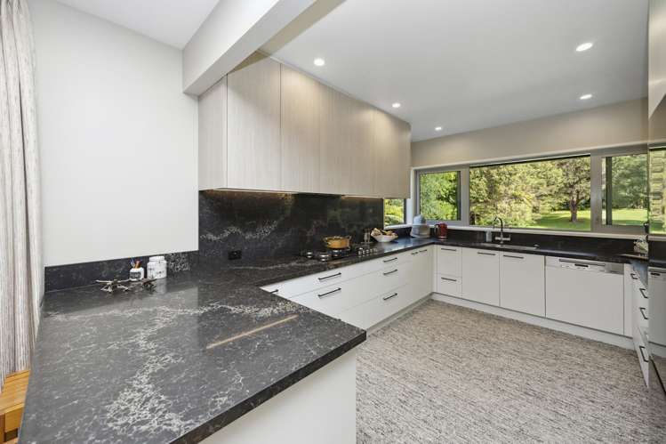 149K Glengarry Road Glen Eden_10