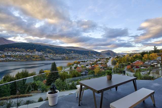 562 Peninsula Road Kelvin Heights_2