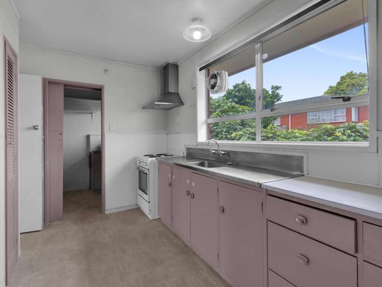 293 Te Rapa Road Beerescourt_15