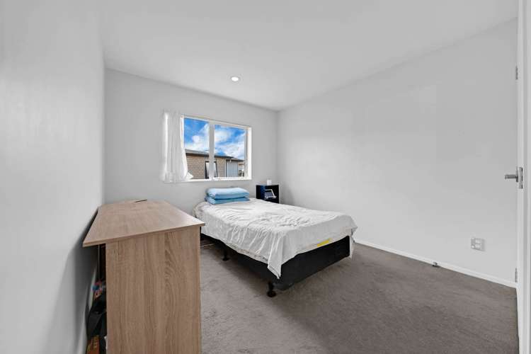 16 Kereru Rise Papakura_16