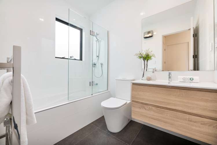 47 Horokaka Street Massey West_12