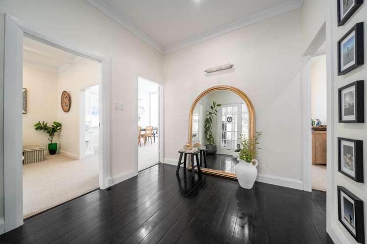 25 Black Beech Street_3