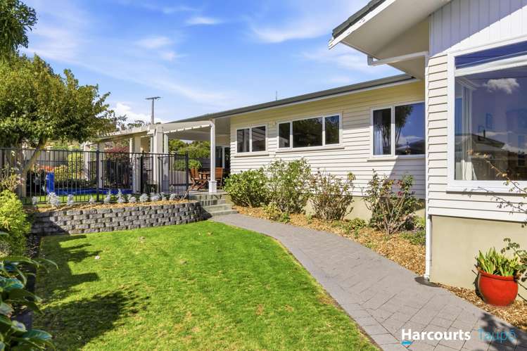 49 Shepherd Road Waipahihi_30