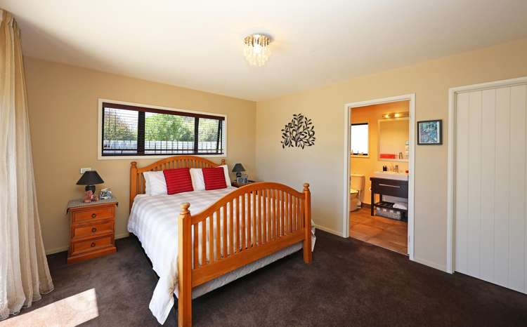 58d Essex Street Weston_14