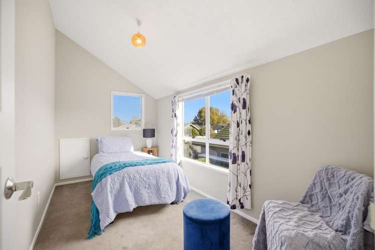 18 Heathglen Avenue Parklands_16